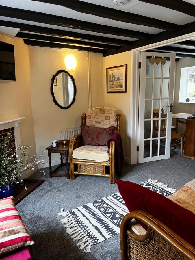 4 St Richard'S Cottages Fittleworth Dış mekan fotoğraf